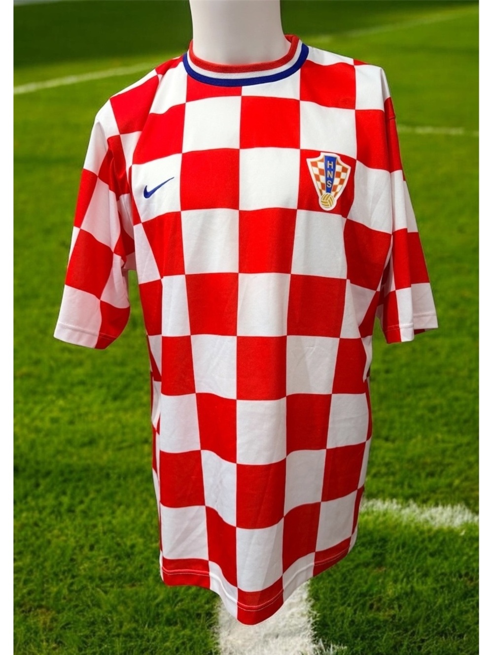 Croatia National Football NikeTeam Red and White Checkered Jersey Sz L